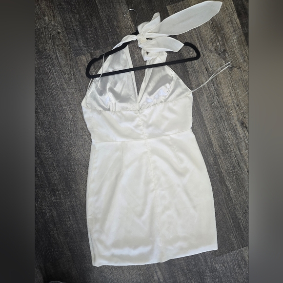NWT DO+BE Large White Halter Dress Bridal Bachelorette White Party Classy Sleek - Picture 4 of 5
